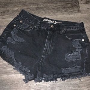 American eagle black distressed jean shorts